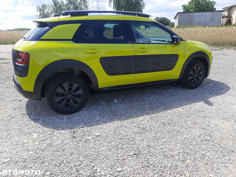 Citroën C4 Cactus BlueHDi 100 Stop&Start Shine Edition - 2