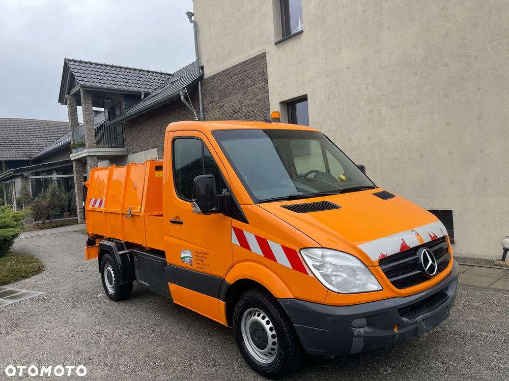 Mercedes-Benz Sprinter smieciarka prasa - 2