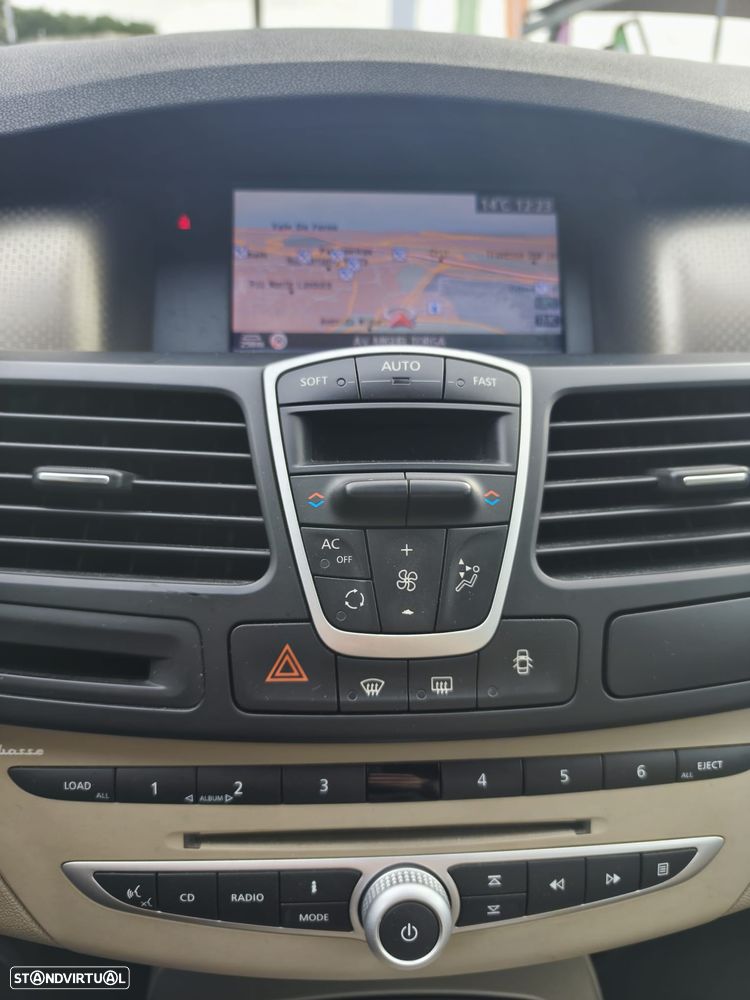 Renault Laguna 2.0 dCi Dynamique - 13