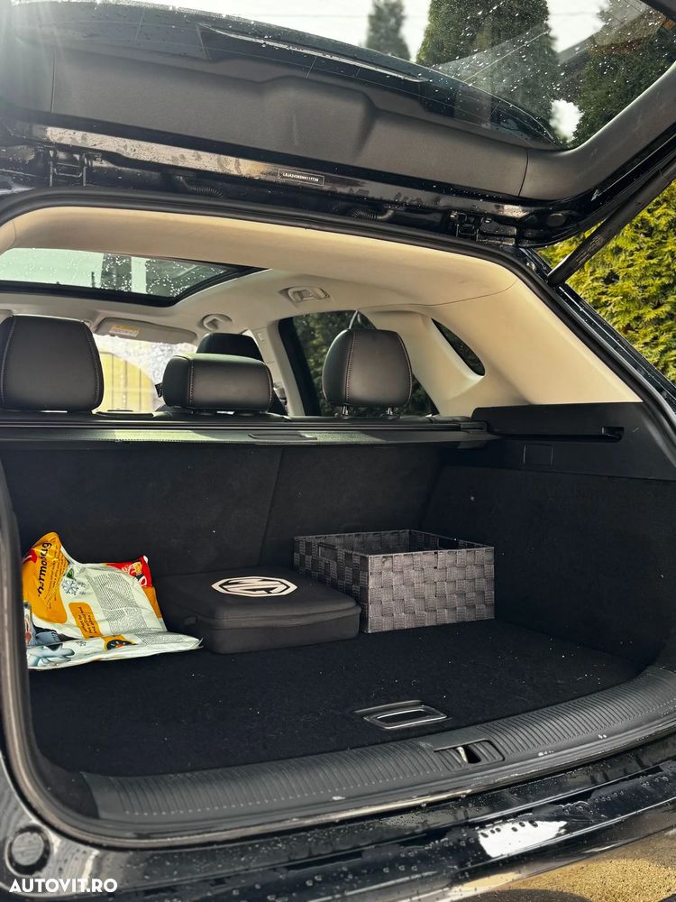 MG EHS 1.5 T-GDi AT PHEV Exclusive - 12