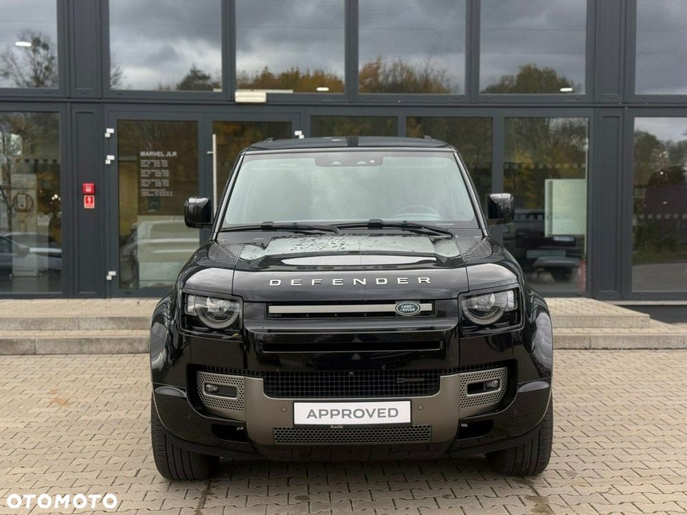 Land Rover Defender - 3