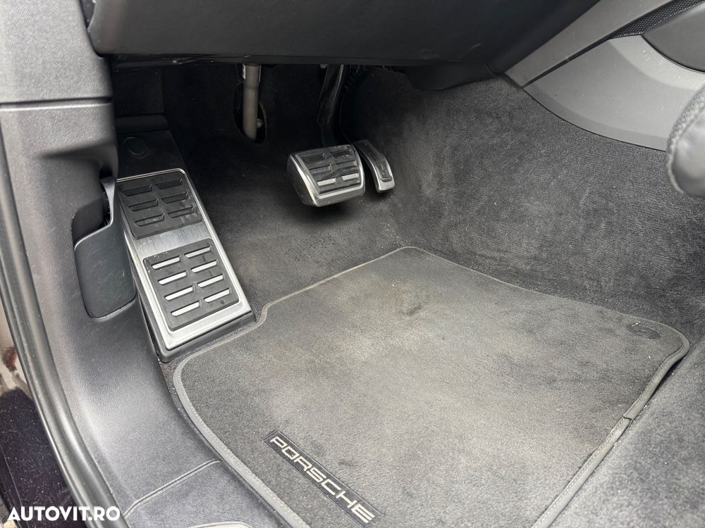 Porsche Cayenne S - 18