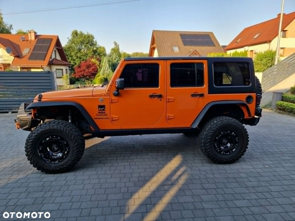 Jeep Wrangler - 4