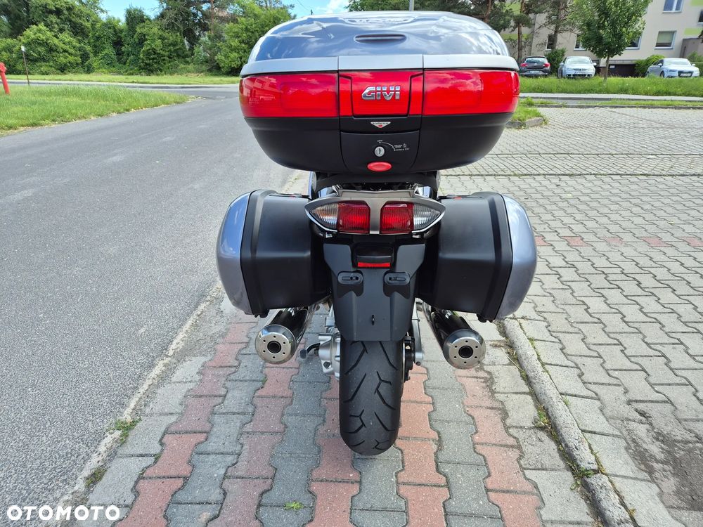 Yamaha FJR - 4