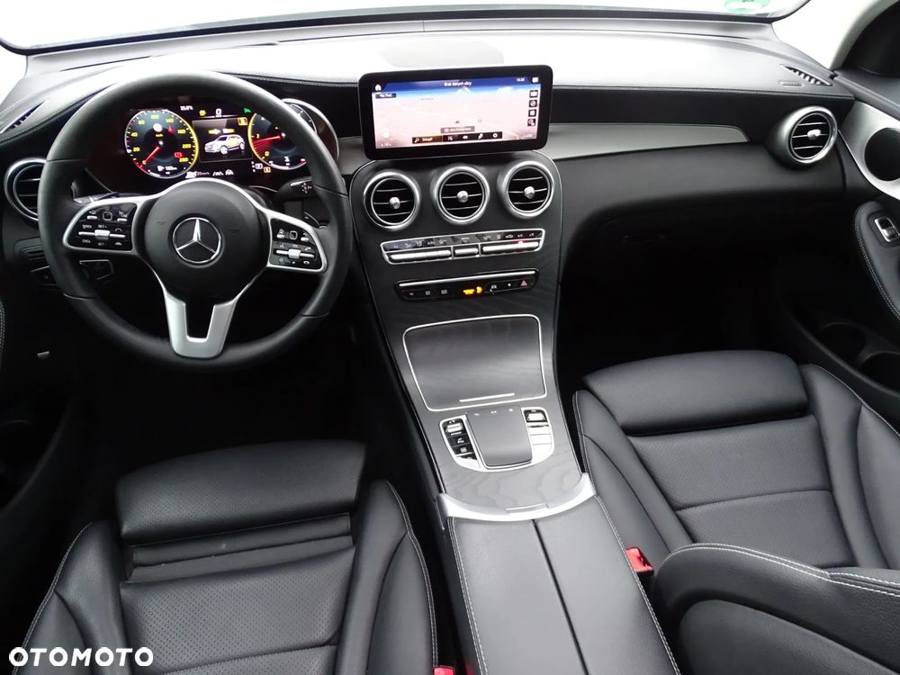 Mercedes-Benz GLC - 14