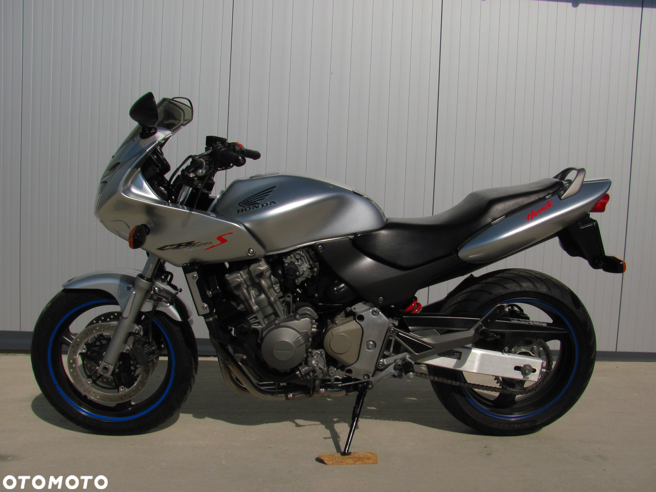 Honda Hornet - 18