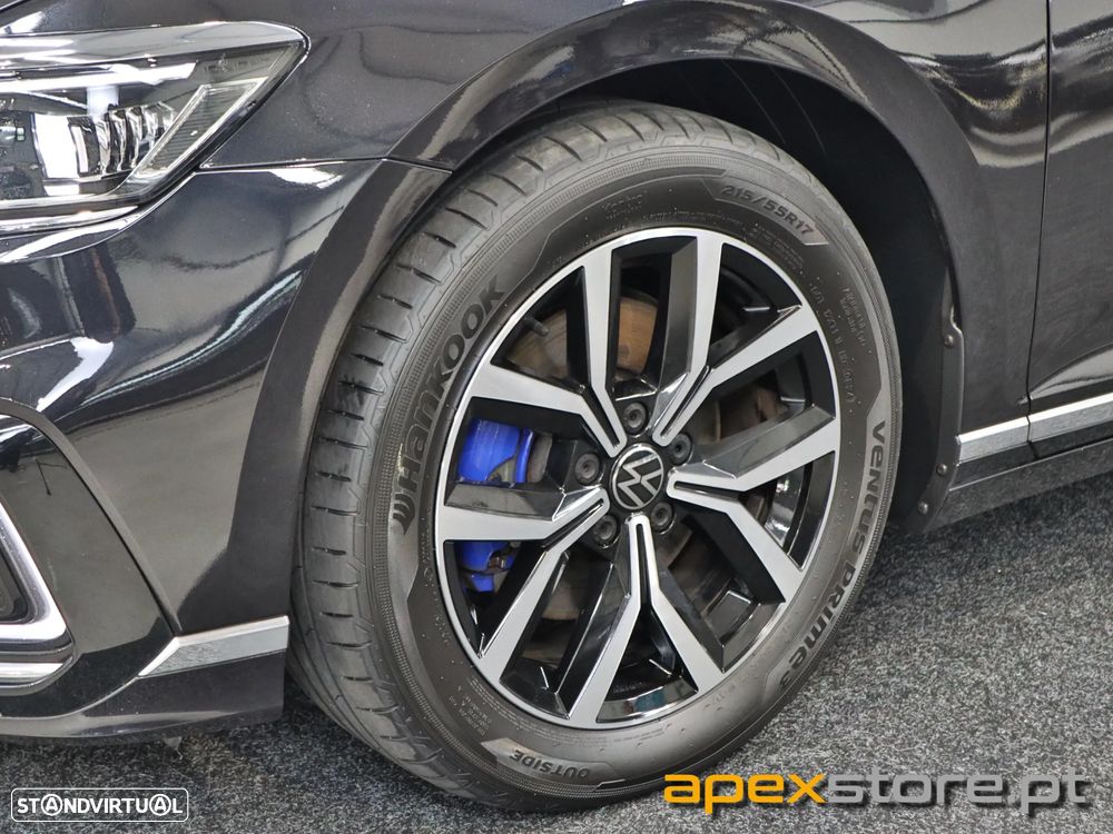 VW Passat Variant - 4