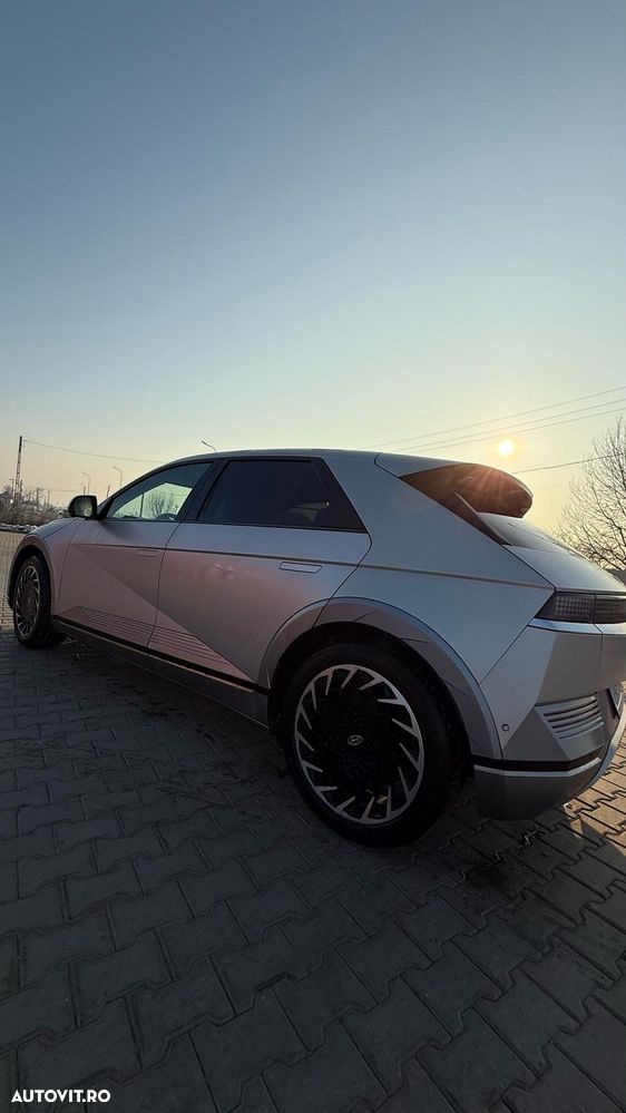 Hyundai IONIQ 5 305 CP 73 kWh 4WD Luxury - 35