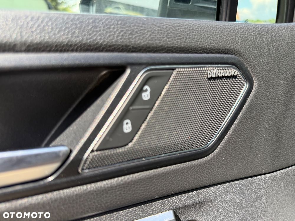 Volkswagen Tiguan - 19