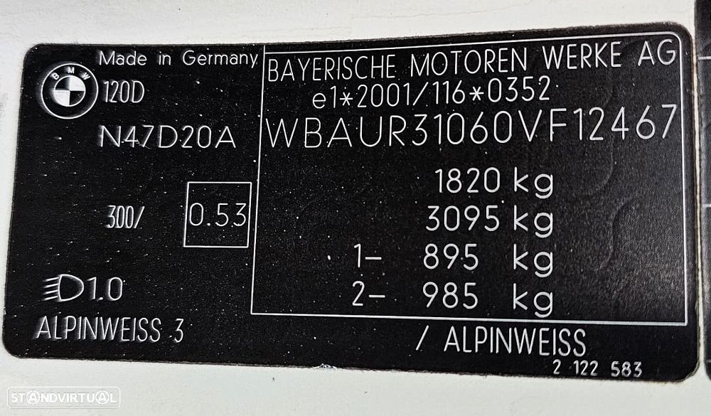 BMW 120 d Aut. Limited Edition Lifestyle c/ M Sport Pack - 11