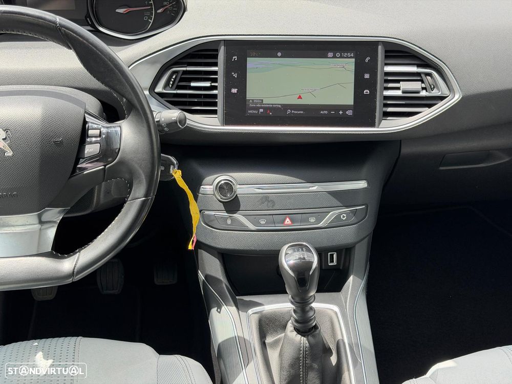 Peugeot 308 1.5 BlueHDi Allure Pack - 10