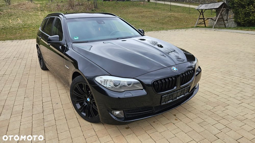 BMW Seria 5 525d xDrive Sport-Aut Modern Line - 3