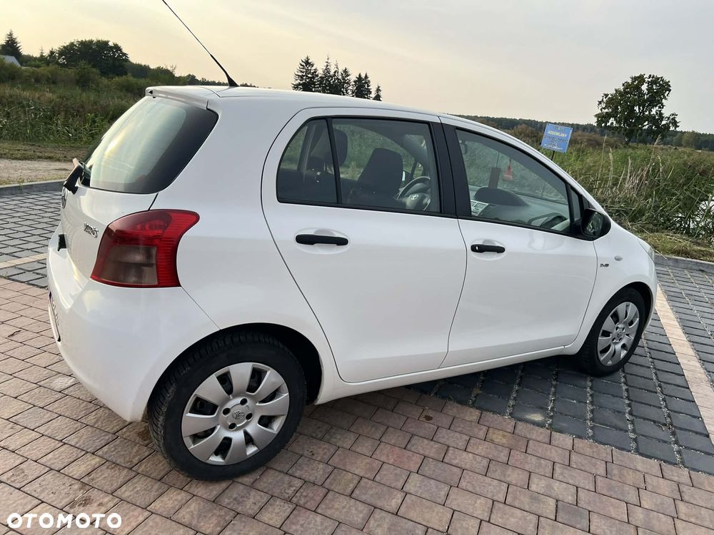 Toyota Yaris 1.4 D-4D Luna A/C - 6
