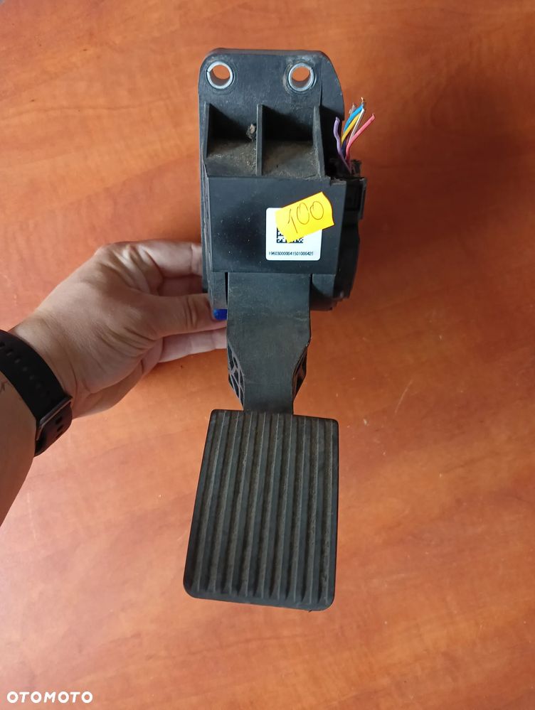 PEDAŁ GAZU POTENCJOMETR A9603000004 MERCEDES ACTROS MP4 - 5