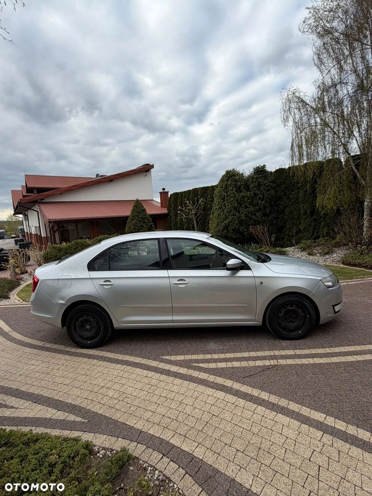 Skoda RAPID 1.6 TDI DPF Edition - 3