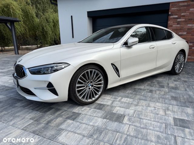 BMW Seria 8 - 1