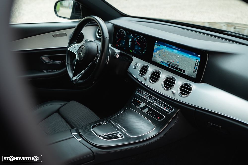 Mercedes-Benz E 300 de Avantgarde - 55