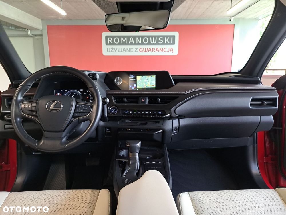 Lexus UX - 19