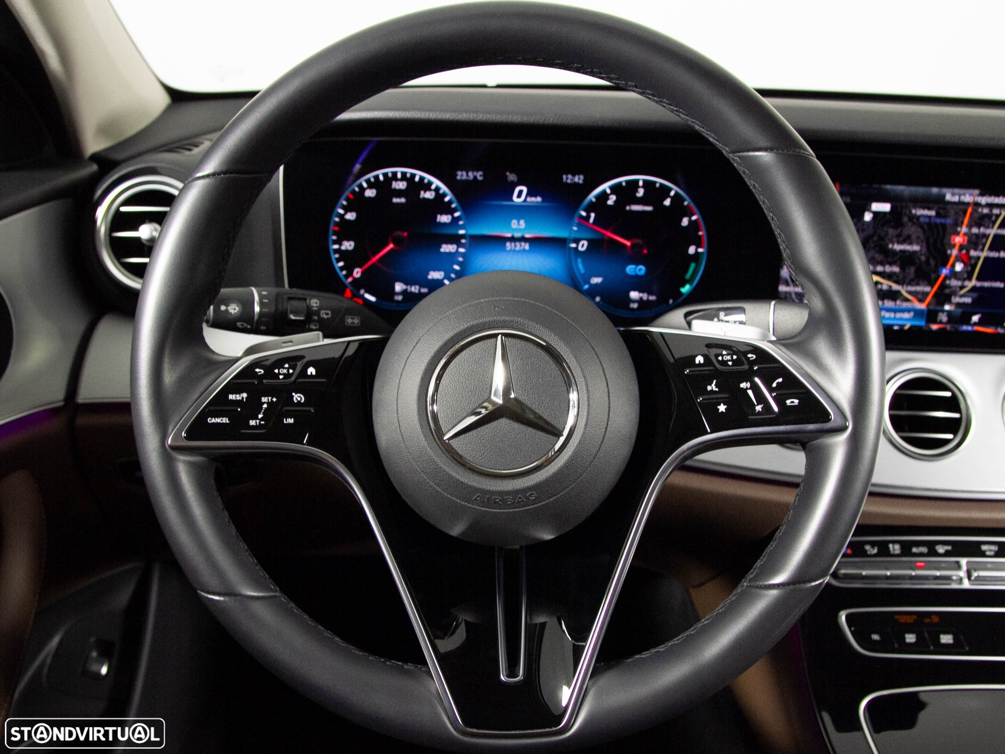 Mercedes-Benz E 300 de Avantgarde 4Matic - 14