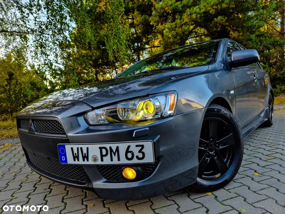Mitsubishi Lancer - 17
