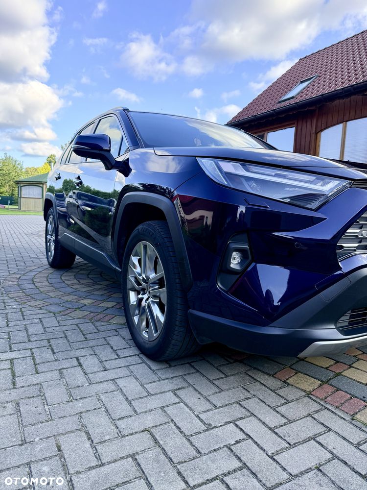 Toyota RAV4 - 4