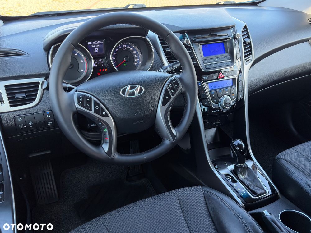 Hyundai i30 blue 1.6 CRDi DCT Style - 21