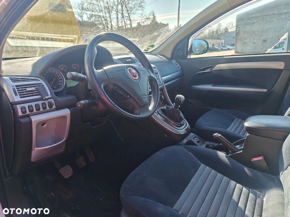 Fiat Croma 1.9 JTD Dynamic - 7