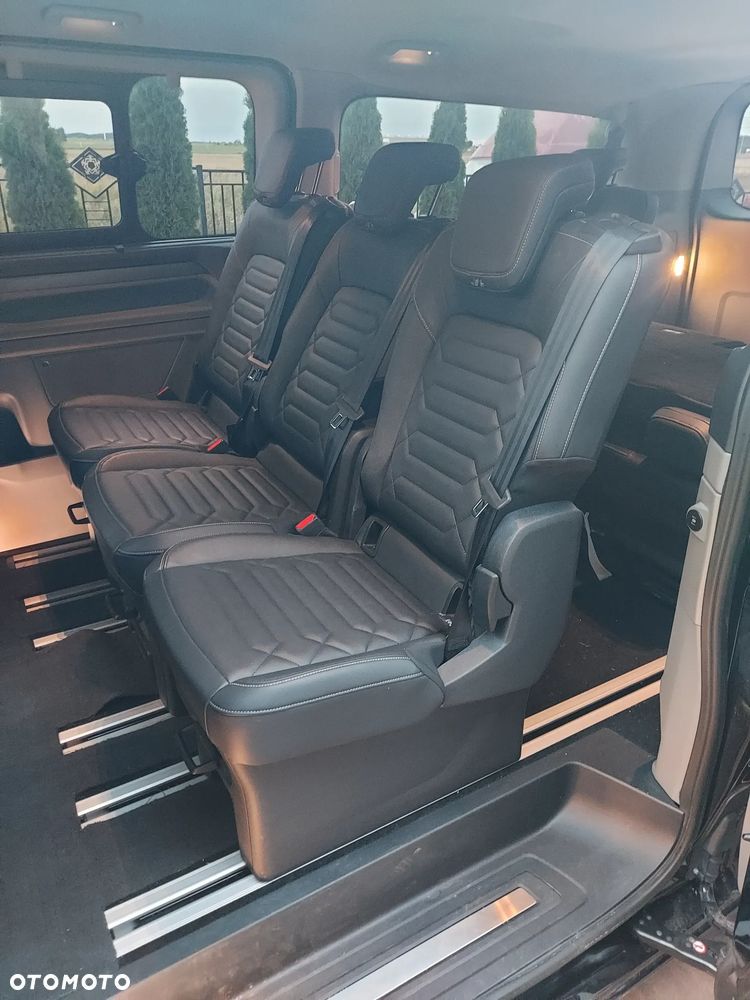 Ford Tourneo Custom 320 L2H1 VA Autm Titanium X - 21