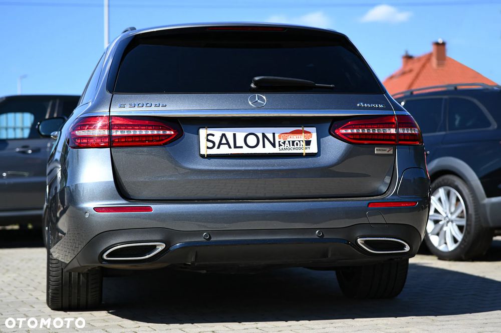 Mercedes-Benz Klasa E 300 de 4Matic 9G-TRONIC AMG Line - 34
