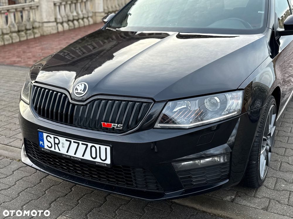 Skoda Octavia 2.0 TSI RS DSG - 16