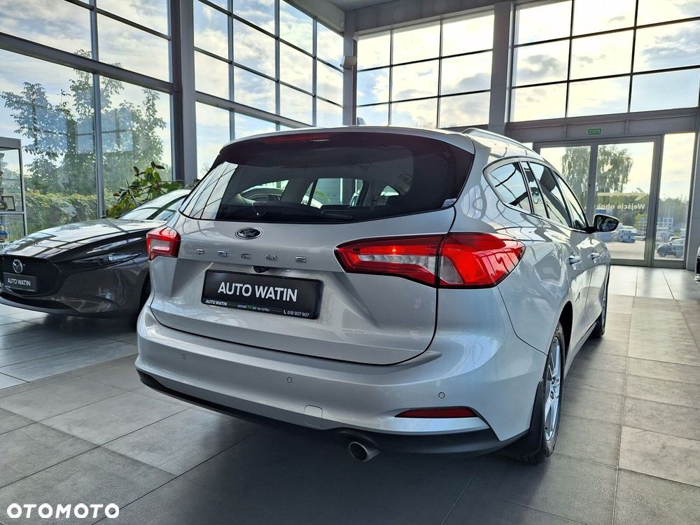 Ford Focus 1.5 EcoBlue Connected - 4