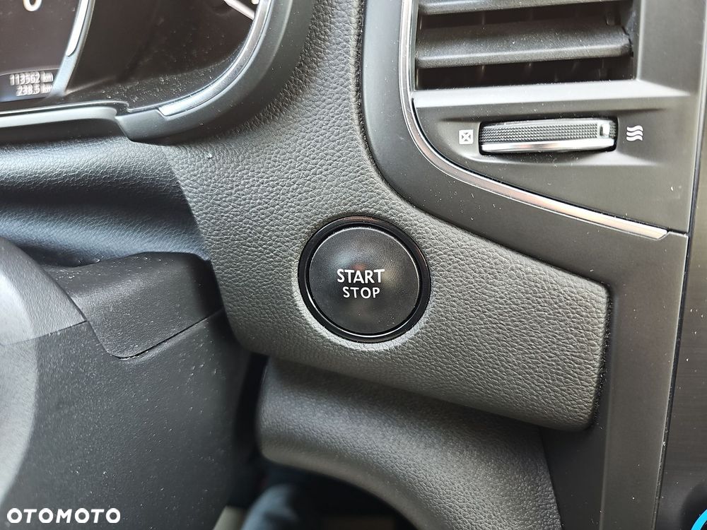 Renault Megane 1.5 Blue dCi Intens - 31