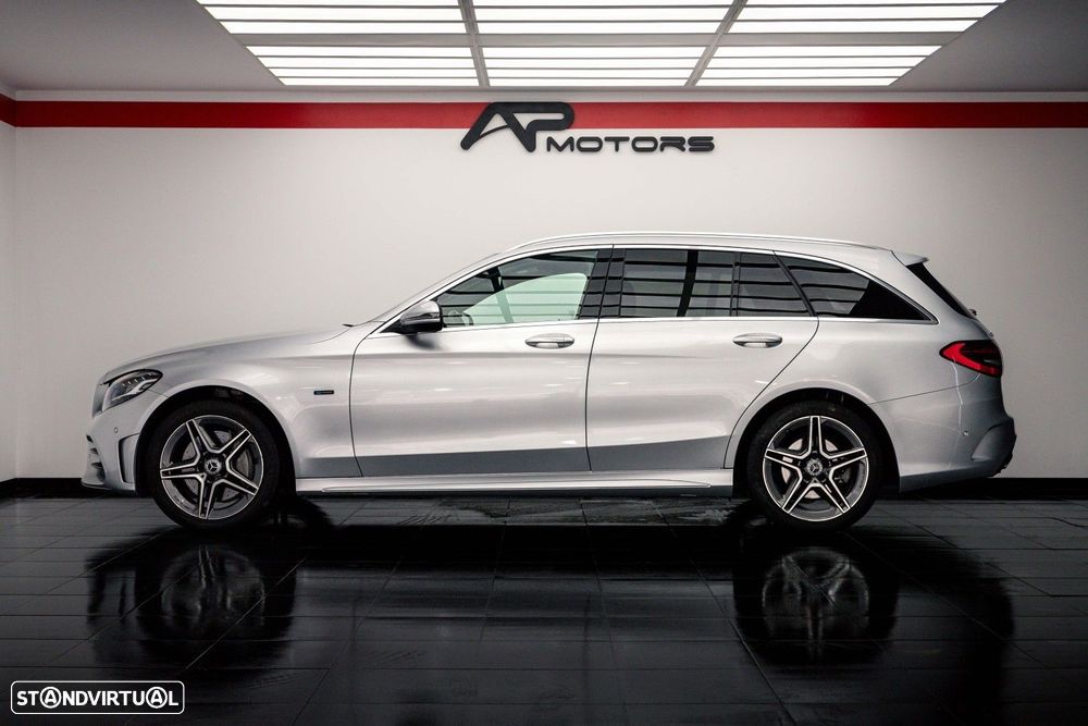 Mercedes-Benz C 300 e AMG Line - 2