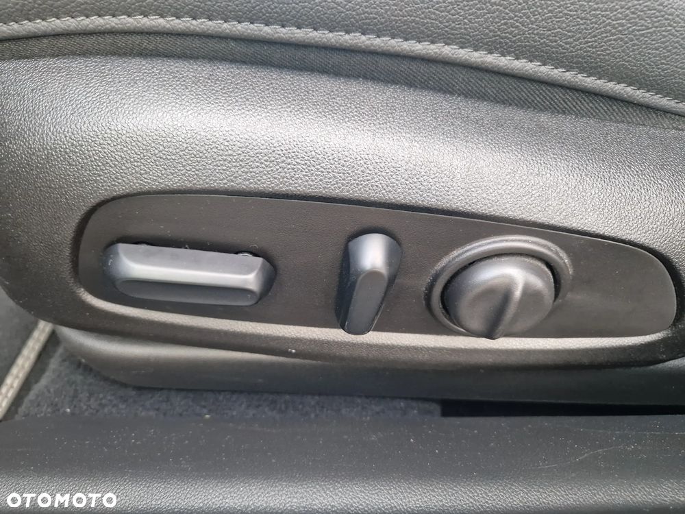 Opel Insignia - 13