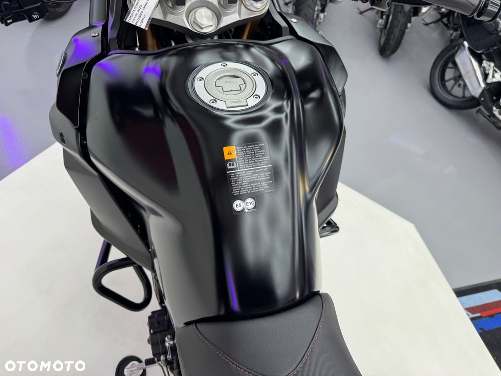 Yamaha Super Tenere - 23