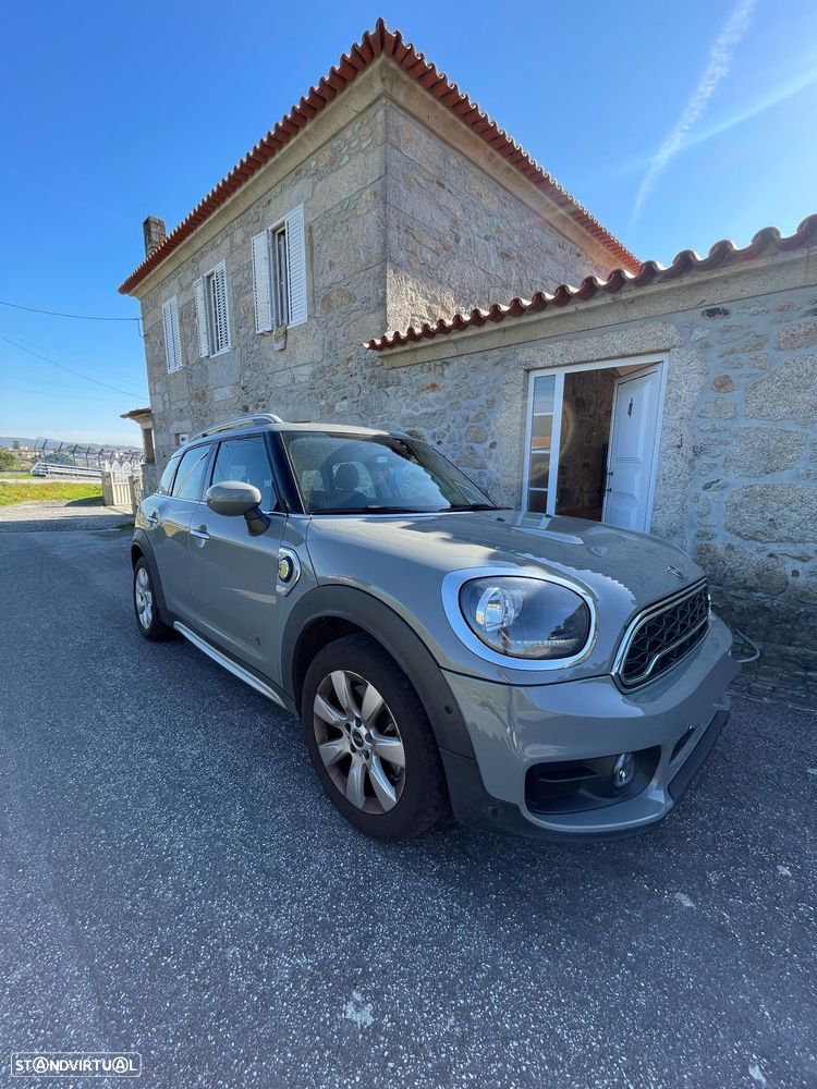 MINI Countryman Cooper SE ALL4 Auto - 1