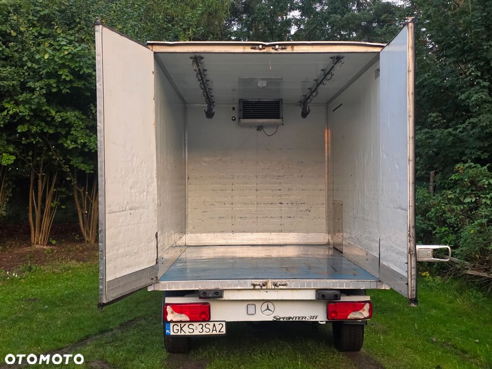 Mercedes-Benz SPRINTER - 4