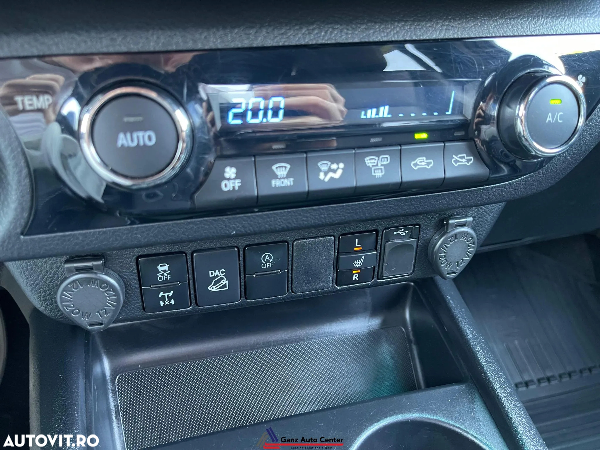 Toyota Hilux 2.8D 204CP 4x4 Double Cab AT Invincible - 21