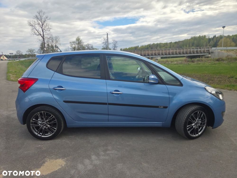 Hyundai ix20 1.4 blue Comfort - 4
