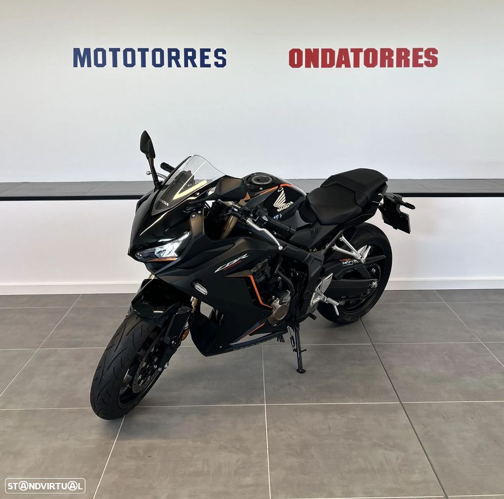 Honda CBR 650R - 3