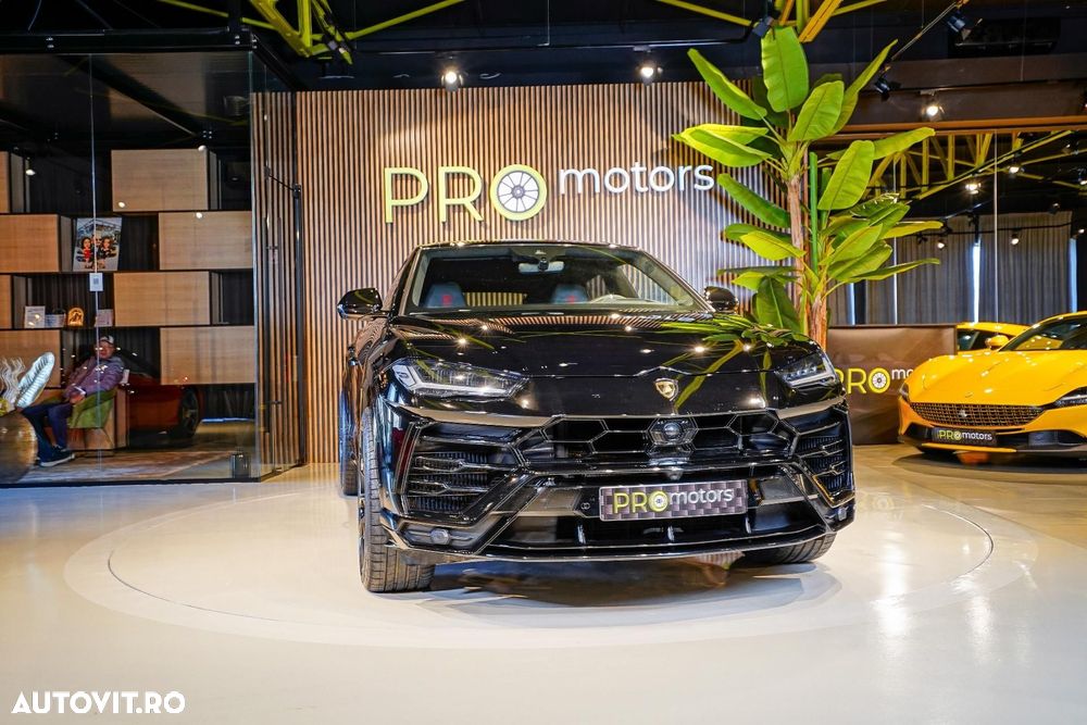 Lamborghini URUS - 15