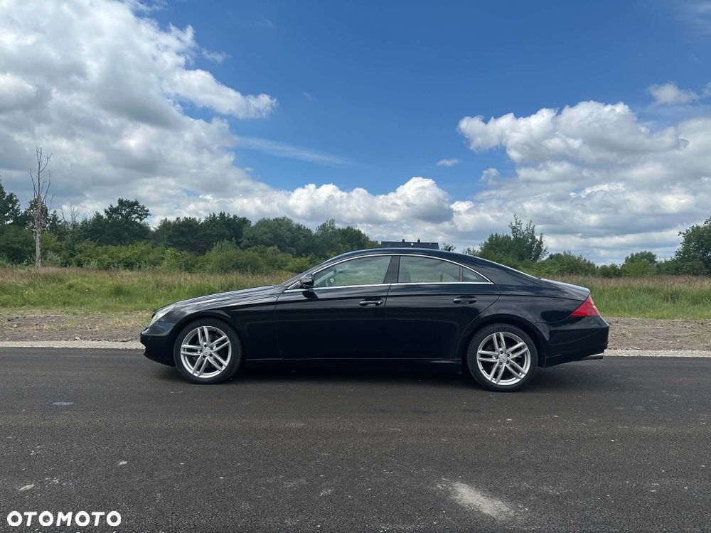 Mercedes-Benz CLS - 6