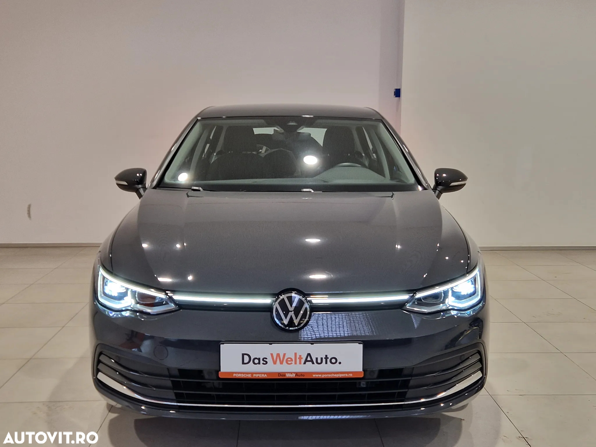 Volkswagen Golf - 4