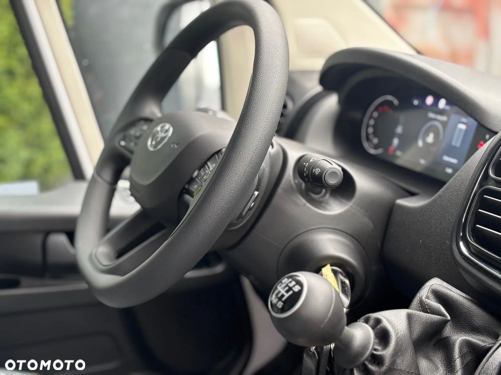 Toyota Proace MAX L4H3 - 10