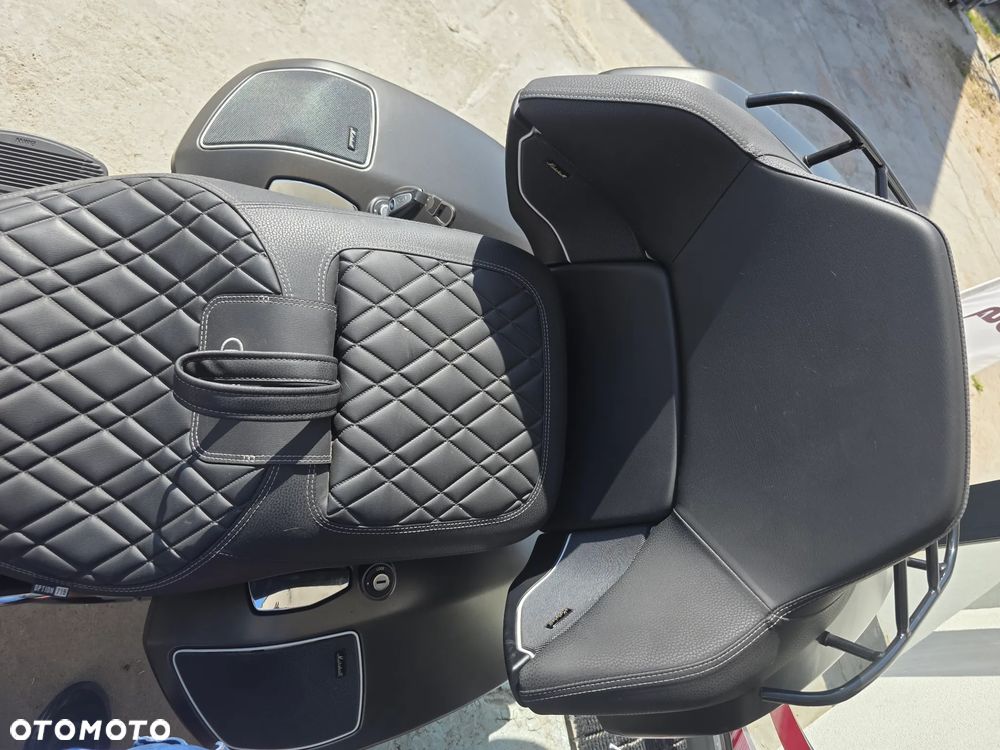 BMW R - 9