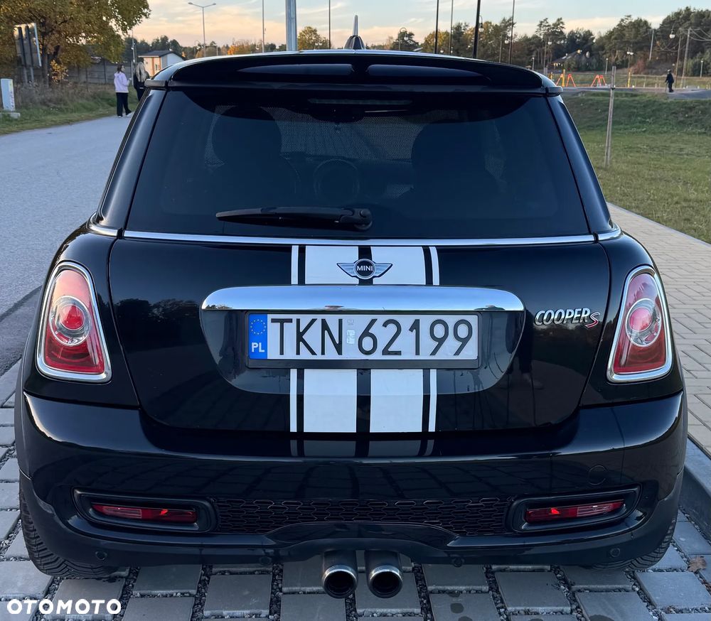 Mini Cooper S 2012 photo 3