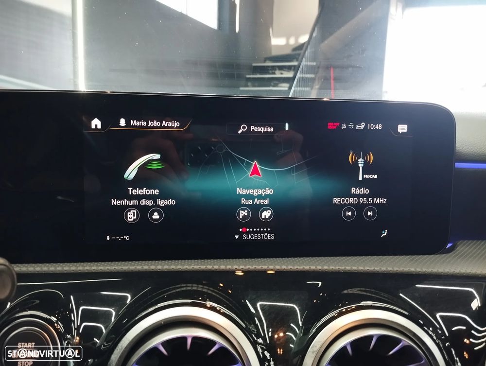 Mercedes-Benz A 250 Limousine e AMG Line - 36