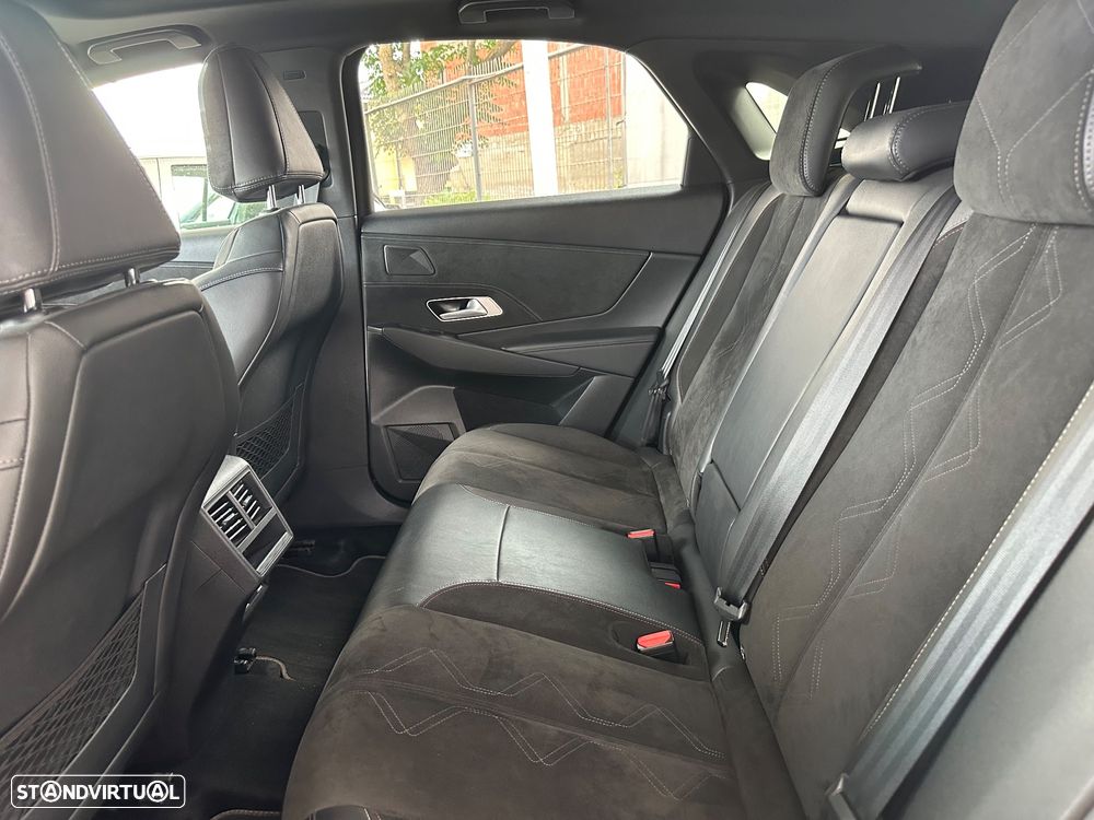 DS DS7 Crossback E-Tense Performance Line EAT8 - 8