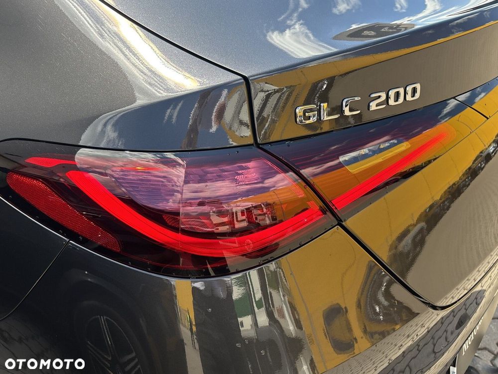 Mercedes-Benz GLC 200 mHEV 4-Matic AMG Line - 13
