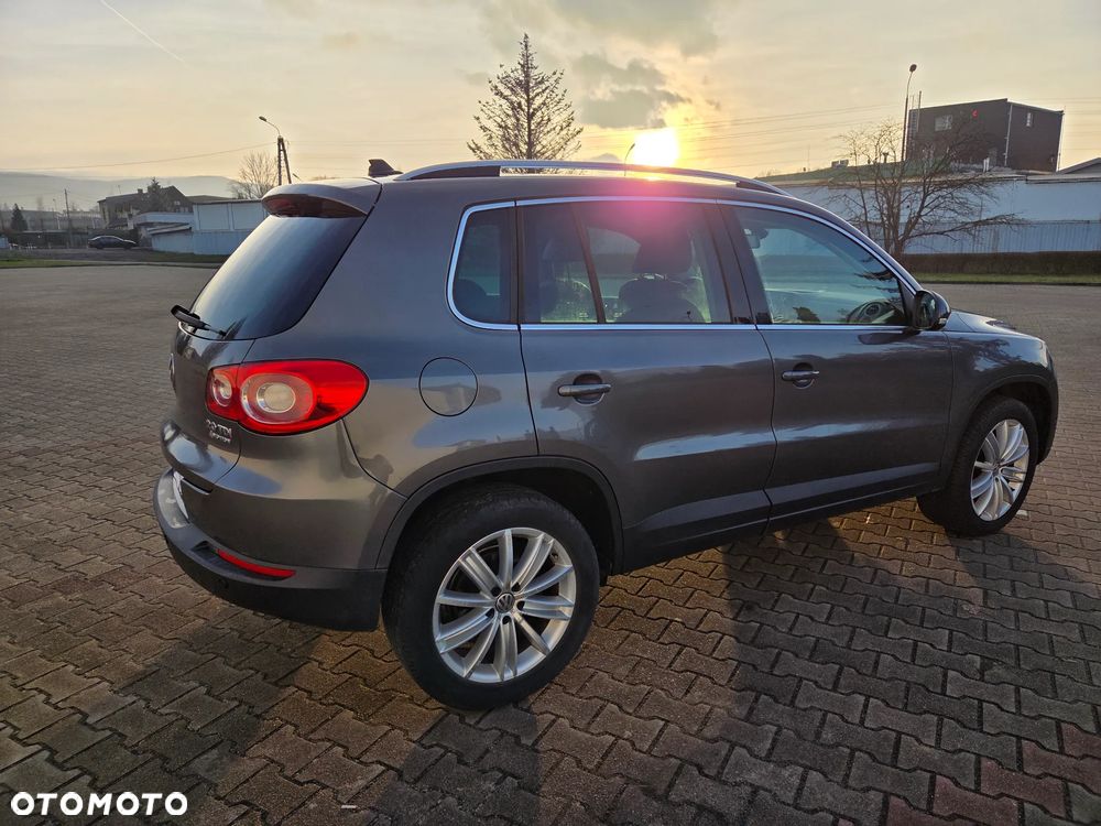 Volkswagen Tiguan 2.0 TDI DPF 4Motion DSG Exclusive - 5